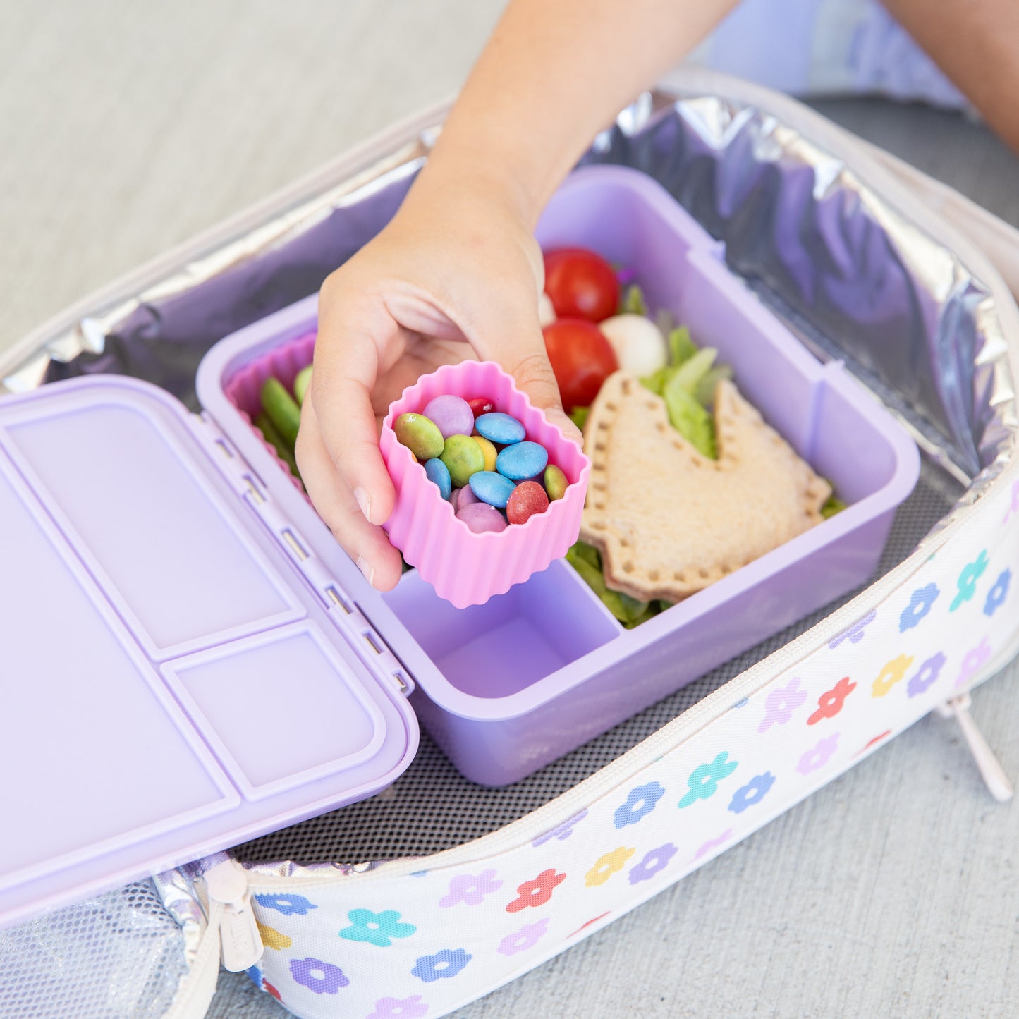 MontiiCo Insulated Lunch Bag - Daisy Dream