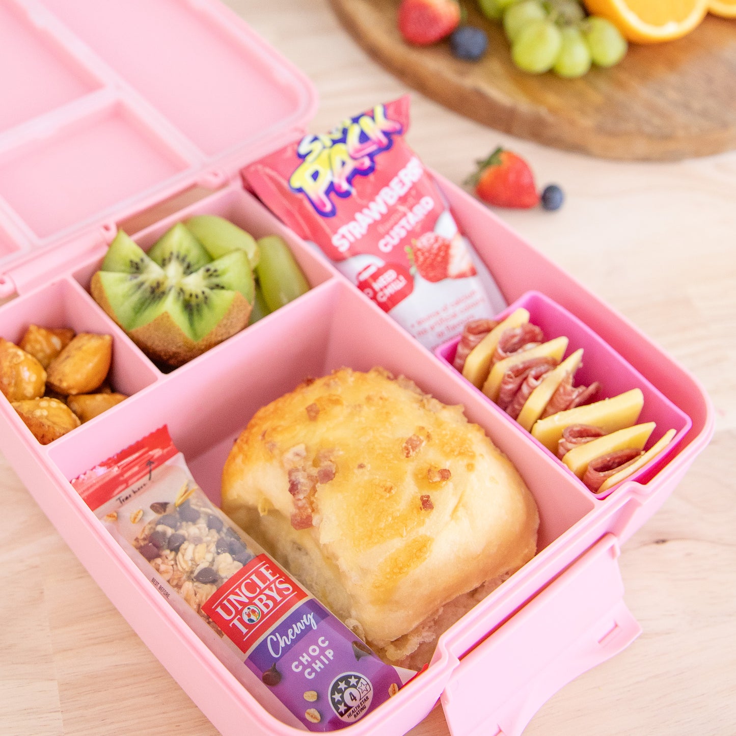MontiiCo Feast Lunch Box - Dahlia